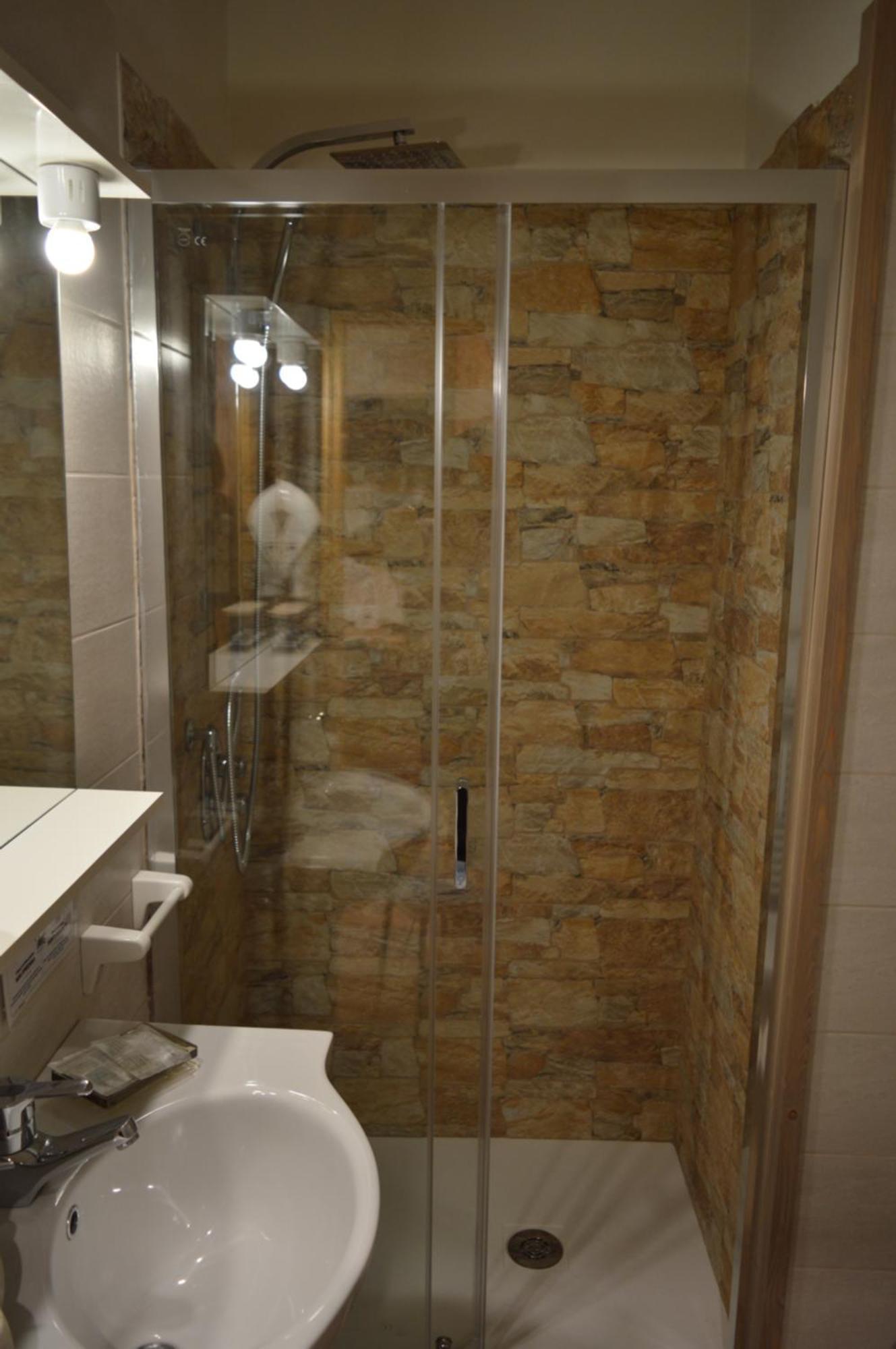 פינזולו Hotel Wanda מראה חיצוני תמונה
