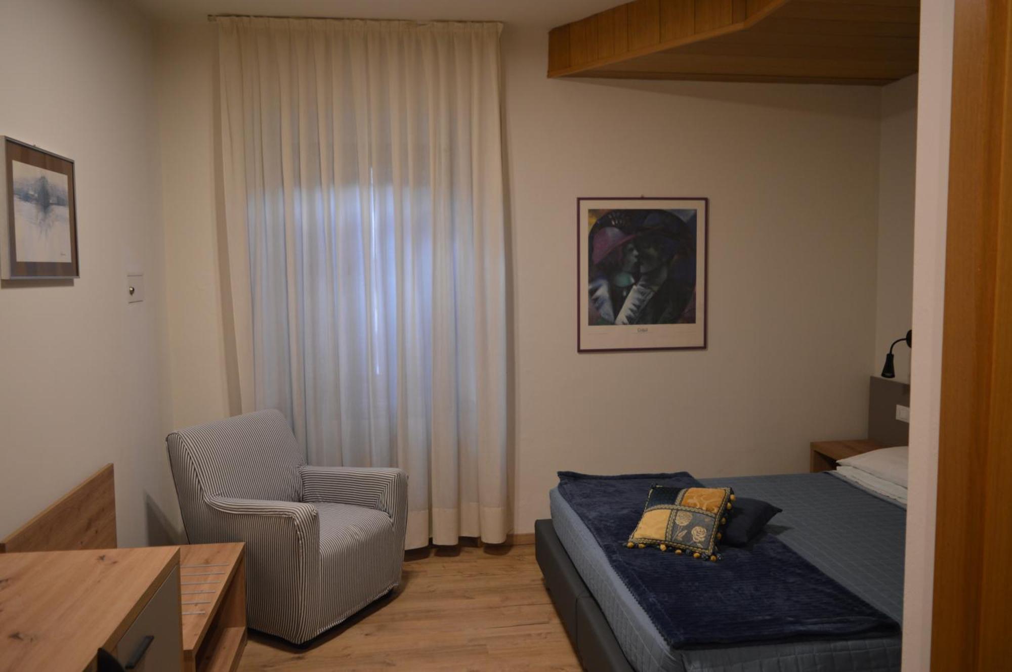 פינזולו Hotel Wanda מראה חיצוני תמונה