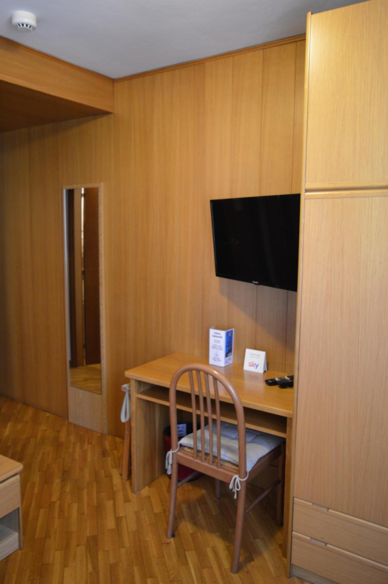 פינזולו Hotel Wanda מראה חיצוני תמונה