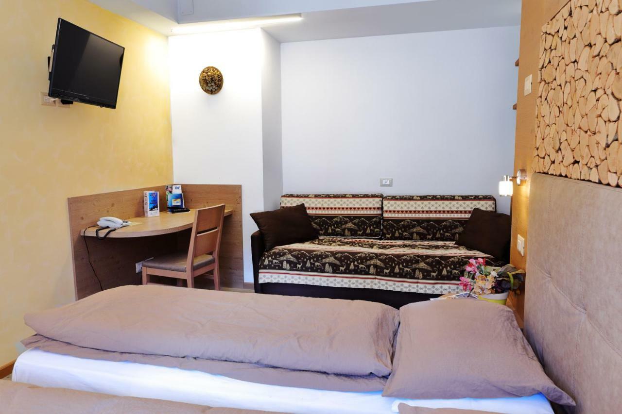 פינזולו Hotel Wanda מראה חיצוני תמונה